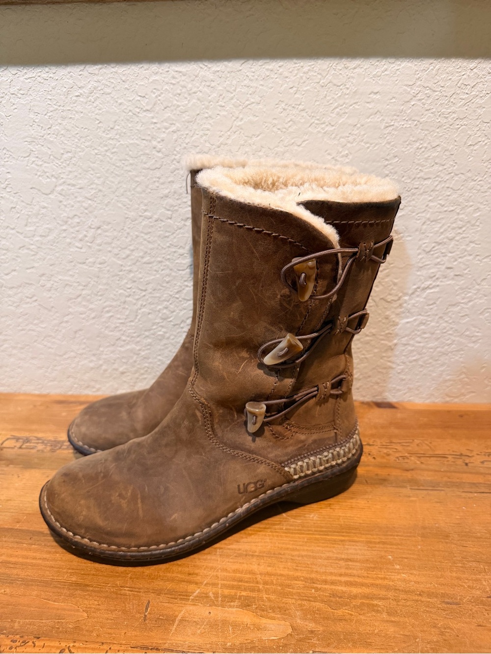 UGG Australia Kona Toggle Winter Suede Boots boho